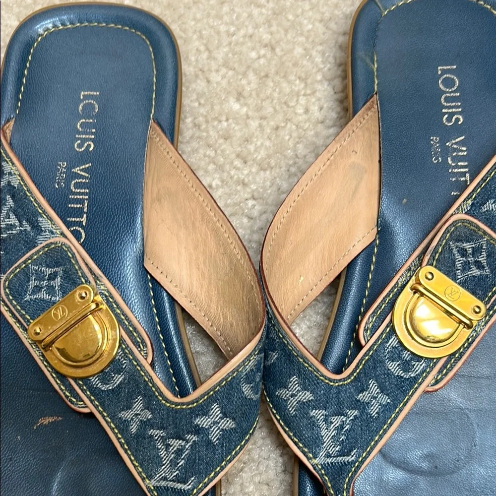 Louis Vuitton Blue Monogram Denim Thong Sandals - Picture 7 of 7